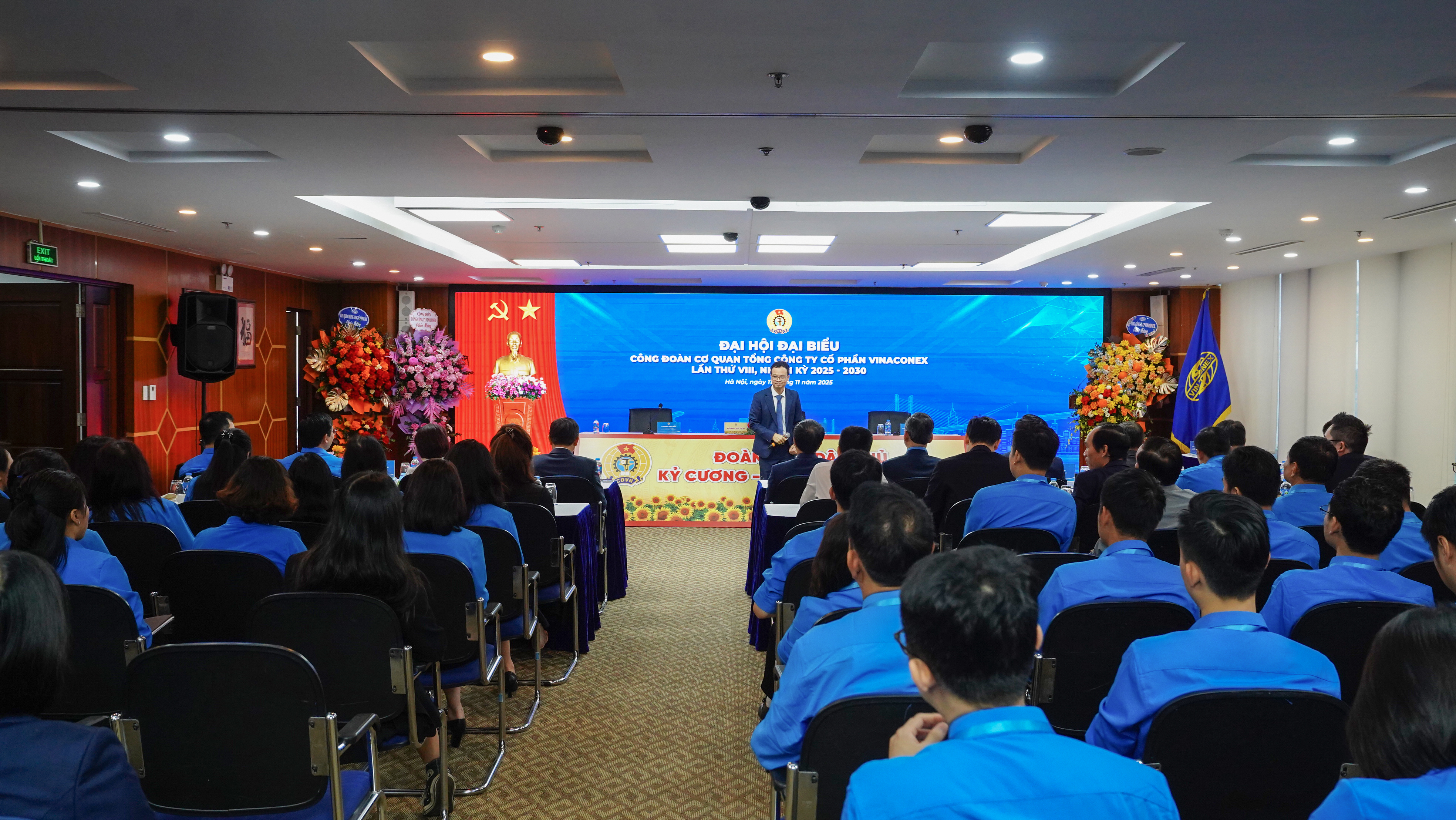 ĐẠI HỘI CÔNG ĐOÀN CƠ QUAN TỔNG CÔNG TY VINACONEX LẦN THỨ VIII, NHIỆM KỲ 2025 - 2030 THÀNH CÔNG RỰC RỠ