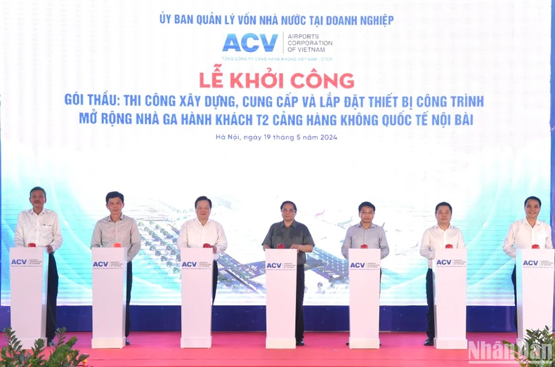 Thủ tướng Phạm Minh Chính dự và phát lệnh khởi công Dự án mở rộng Nhà ga hành khách T2 Cảng hàng không quốc tế Nội Bài