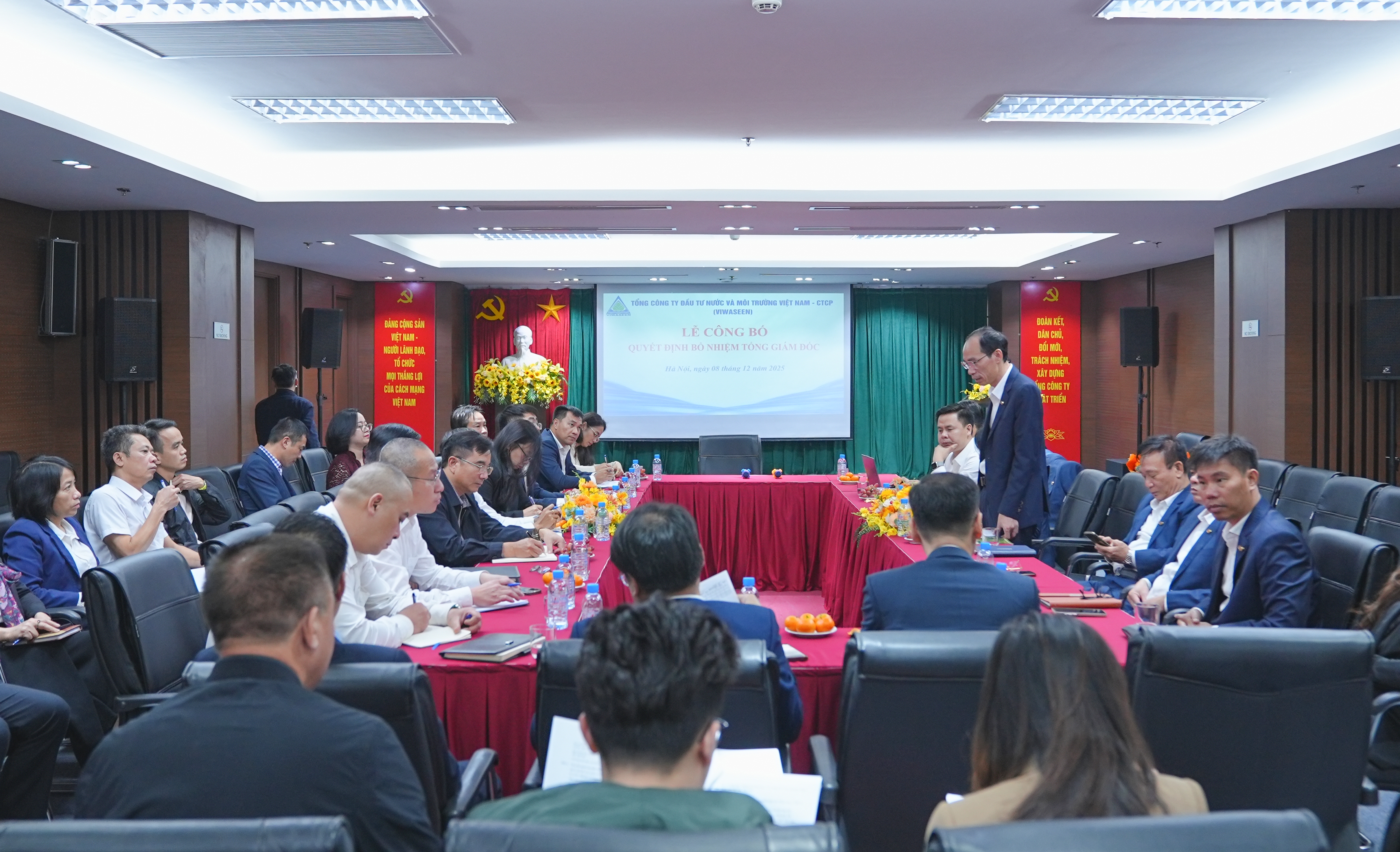 VINACONEX tiếp nhận quyền chủ sở hữu từ scic tại Viwaseen - Mở rộng đầu tư trong lĩnh vực hạ tầng nước và xử lý môi trường