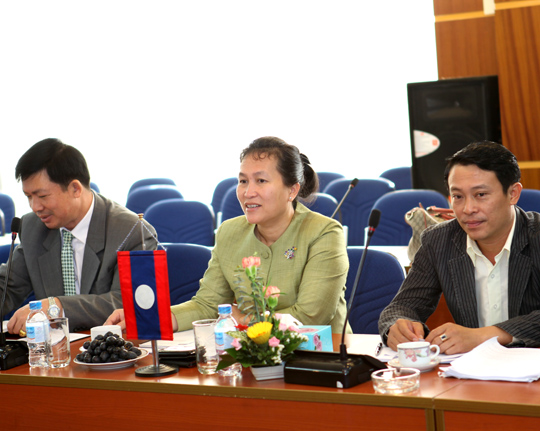 Bộ Tài chính Lào tìm hiểu kinh nghiệm cổ phần hóa doanh nghiệp nhà nước tại TCT CP VINACONEX