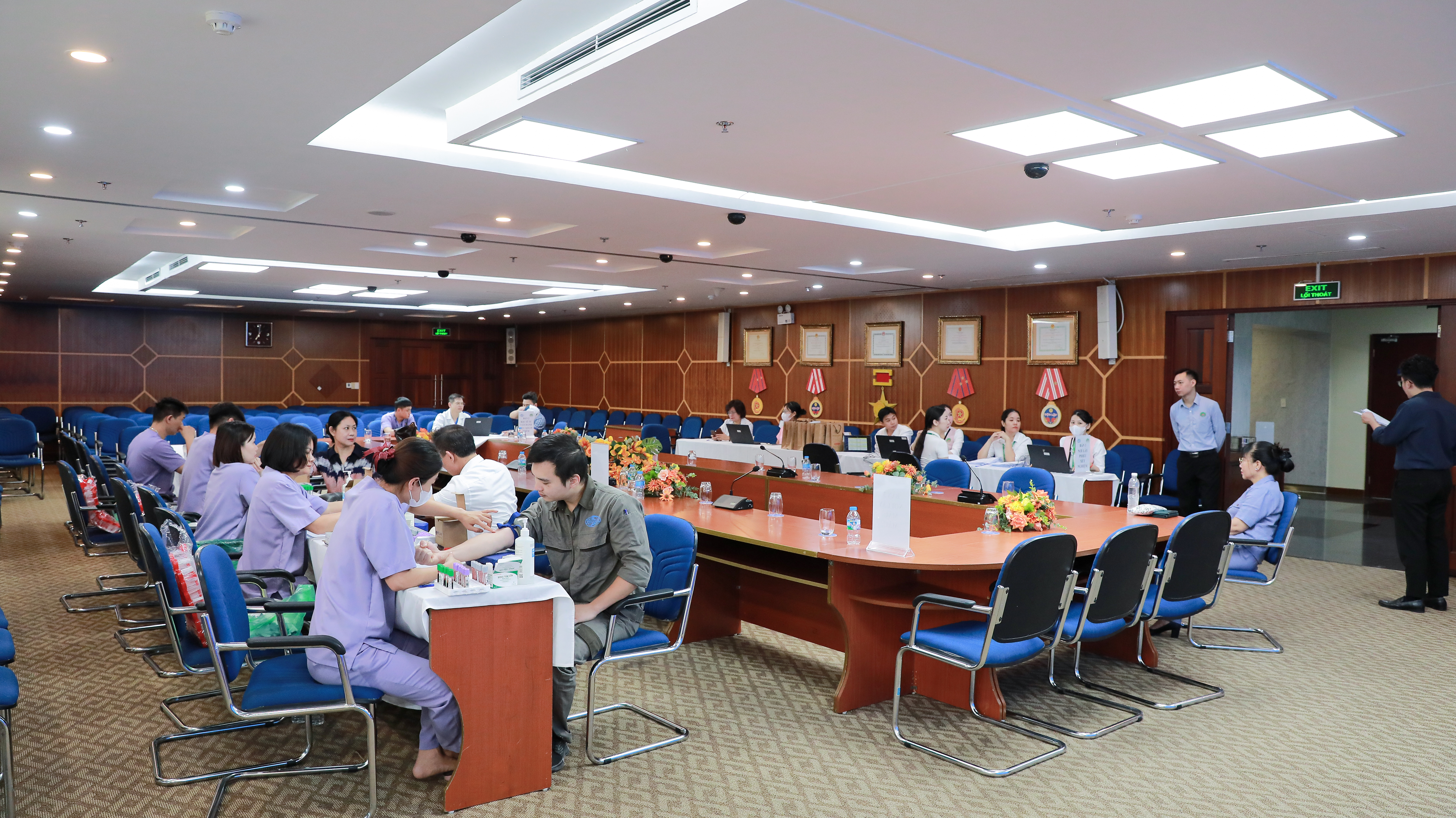 VINACONEX chăm sóc sức khỏe người lao động
