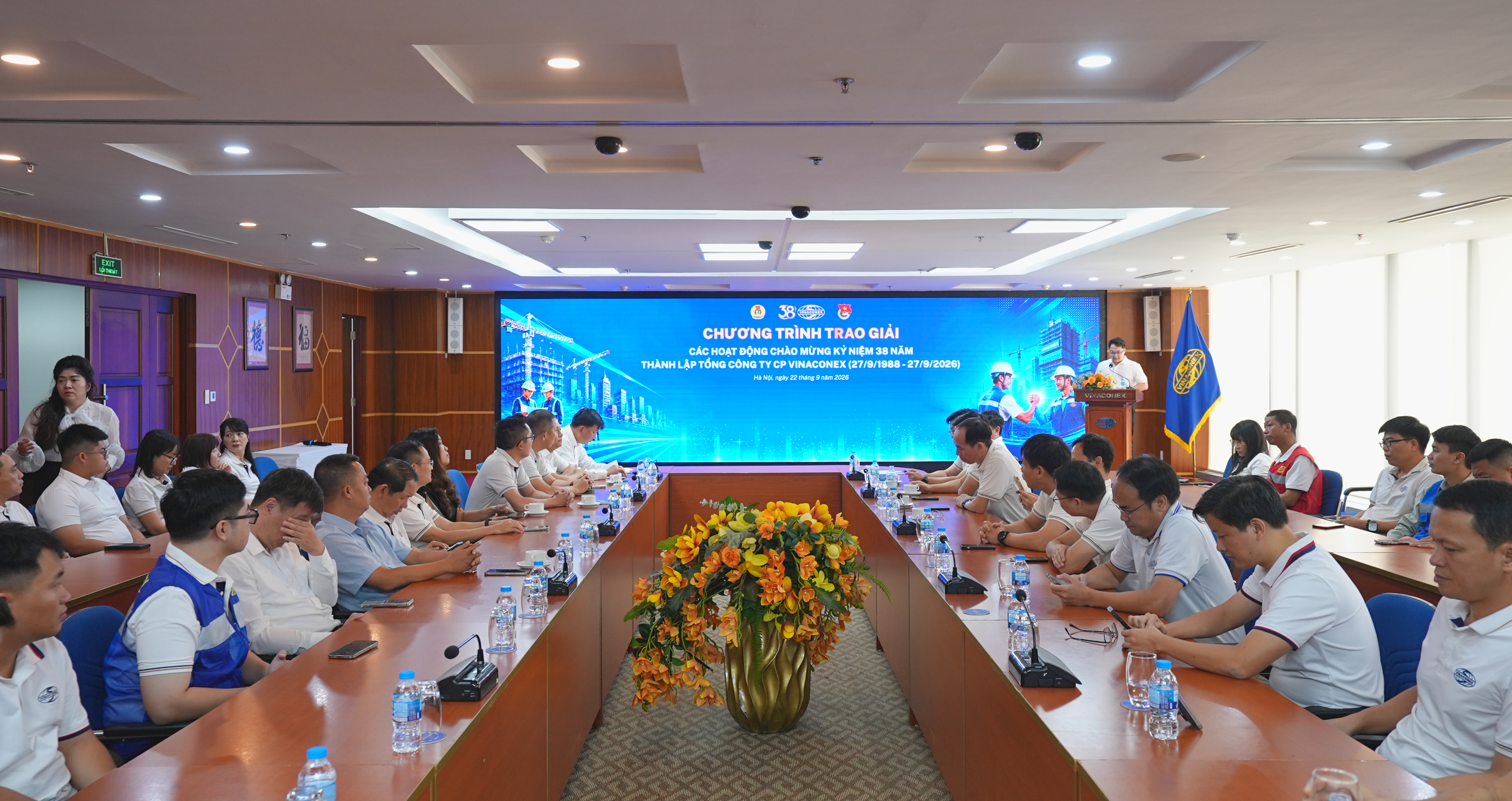 VINACONEX trao giải các cuộc thi V-SAFETY và “Thanh Âm 38”