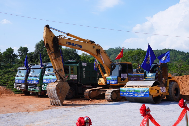 Prime Minister attends groundbreaking ceremony of Tuyen Quang - Ha Giang expressway (Phase 1)