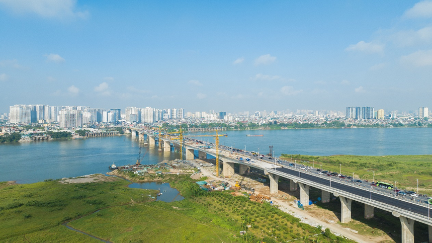 Cầu Vĩnh Tuy 2 hoàn thành khối hợp long cuối cùng