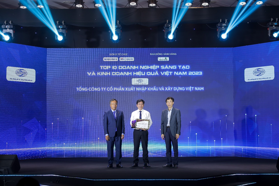 Vinaconex được vinh danh Top 10 doanh nghiệp sáng tạo và kinh doanh hiệu quả Việt Nam 2023 ngành Bất động sản – Xây dựng