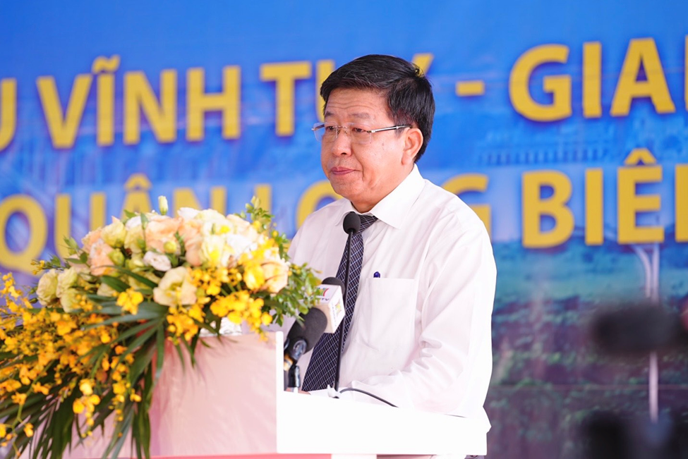 PM PHAM MINH CHINH ATTENDS INAUGURATION CEREMONY OF VINH TUY BRIDGE – PHASE 2