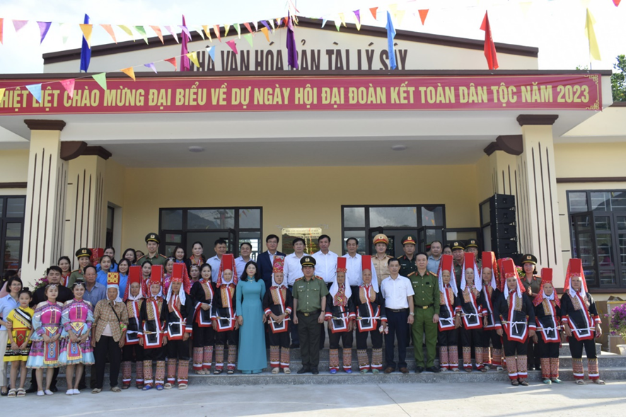 Vinaconex tham gia tài trợ công trình Nhà Văn hóa thôn bản trên địa bàn tỉnh Quảng Ninh