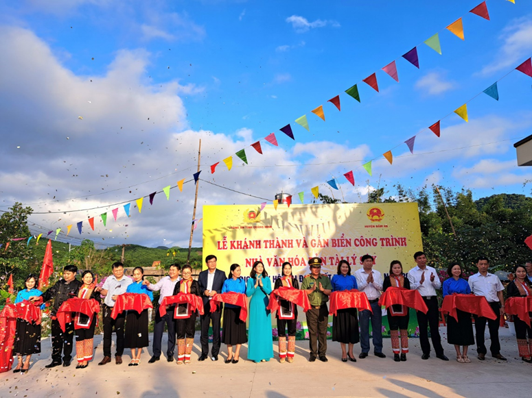 VINACONEX SPONSORED THE CONSTRUCTION OF VILLAGE CULTURAL HOUSES IN QUANG NINH PROVINCE