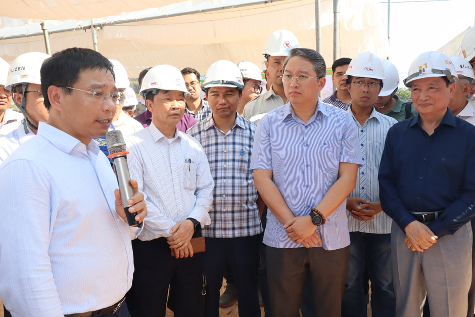 Dự án cao tốc Vân Phong - Nha Trang:    Vinaconex và liên danh quyết tâm thi công vượt tiến  độ