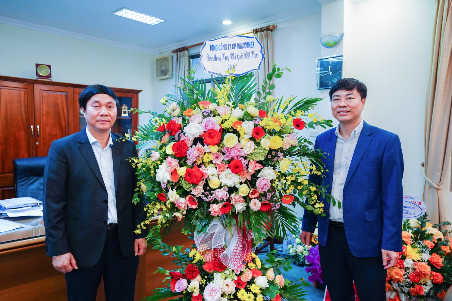 Tổng công ty Vinaconex chúc mừng ngày Nhà giáo Việt Nam