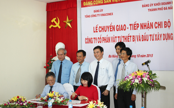 Lễ chuyển giao  - tiếp nhận Chi bộ và công đoàn Công ty MEICO về trực thuộc Đảng bộ khối Doanh nghiệp TP Đà Nẵng