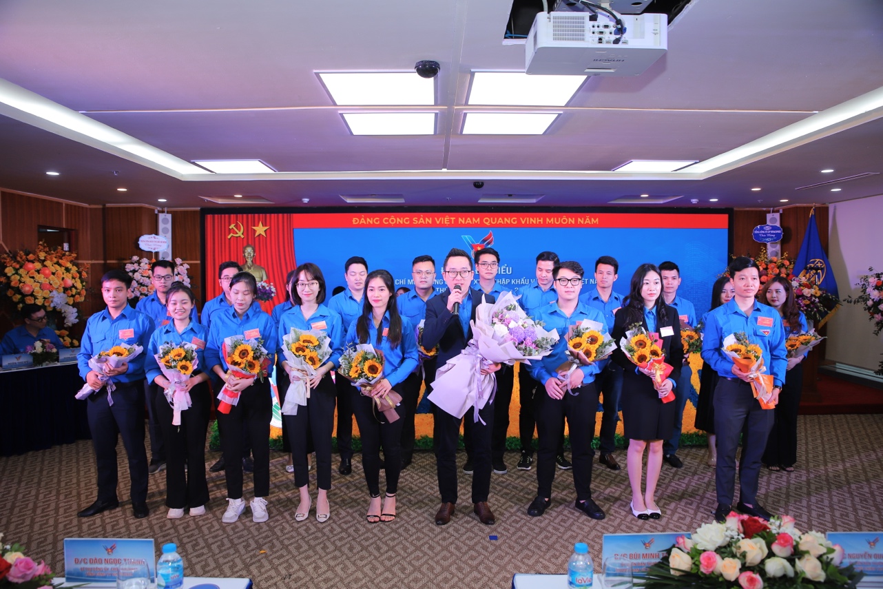 The 5th Congress of the Ho Chi Minh Communist Youth Union of VINACONEX Corporation was a great success