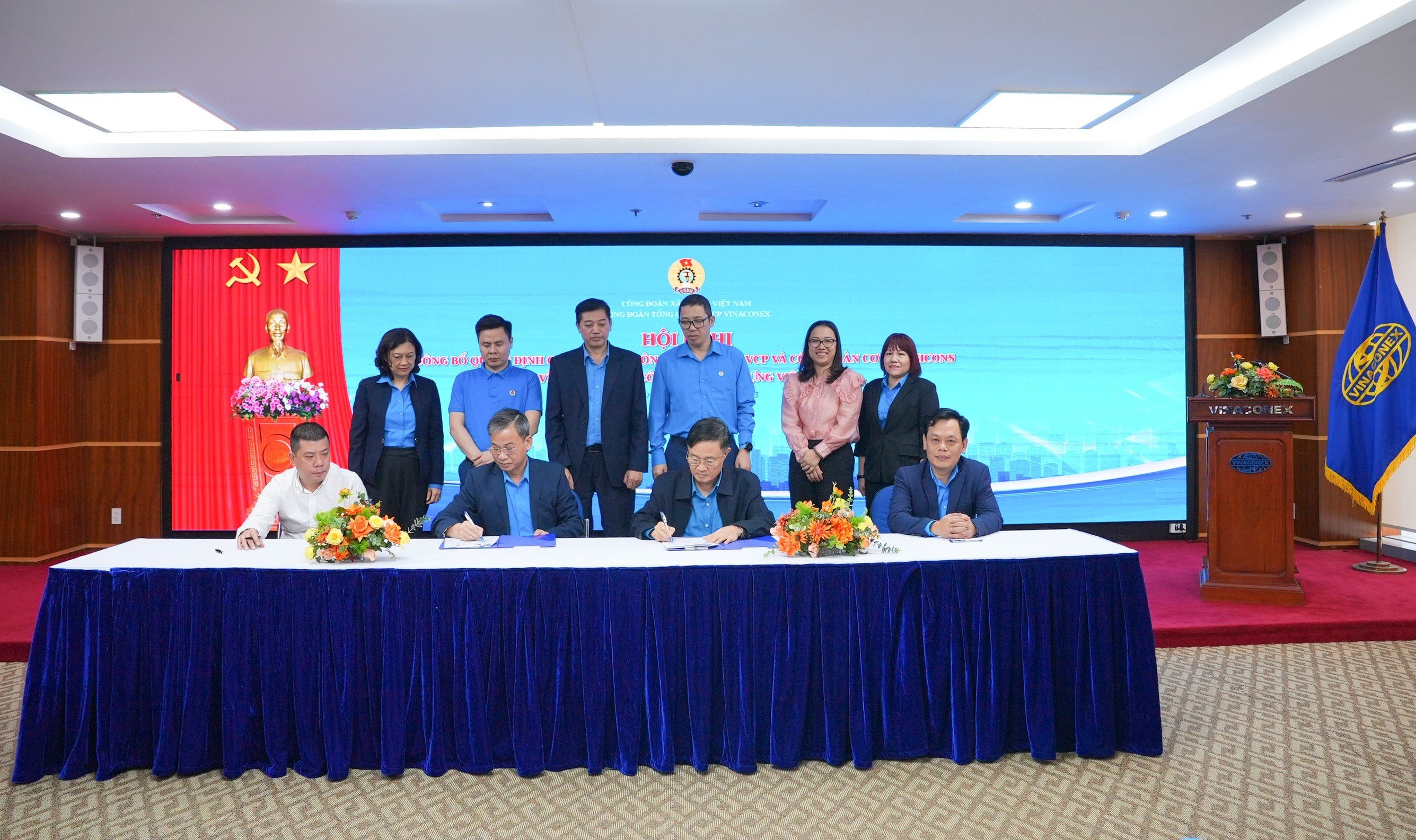 Hội nghị công bố quyết định chuyển giao công đoàn cơ sở VCP và VISICONS về trực thuộc Công đoàn Xây dựng Việt Nam